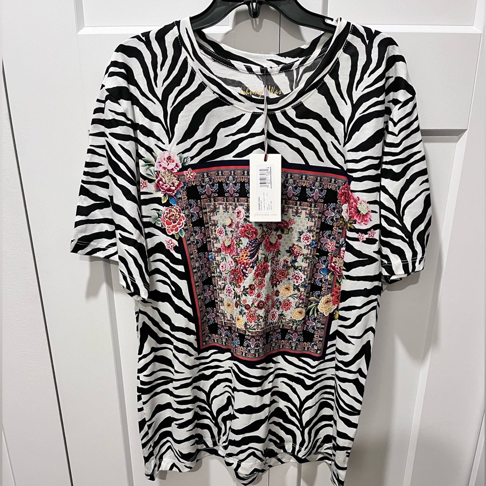 JOHNNY WAS  NWT AUTHENTIC PLUME DEPAO COTTON WHITE STRIPES SHORT SLEEVES…